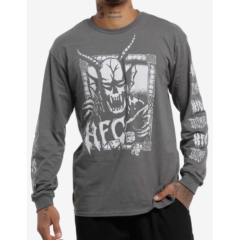Hot Topic Hellfire Club Shirt Small Stranger Things Adult Unisex Shirt Sleeve
